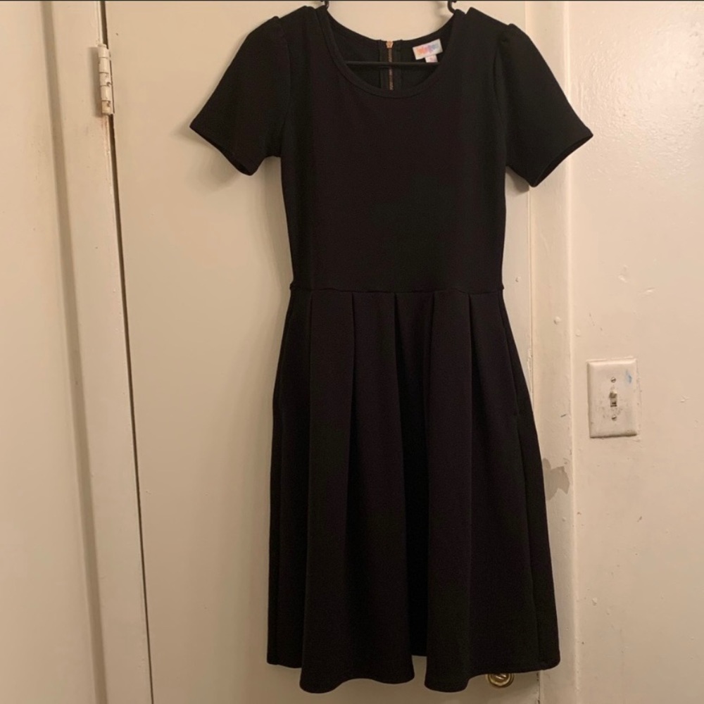 Unicorn! Beautiful comfortable black Amelia.